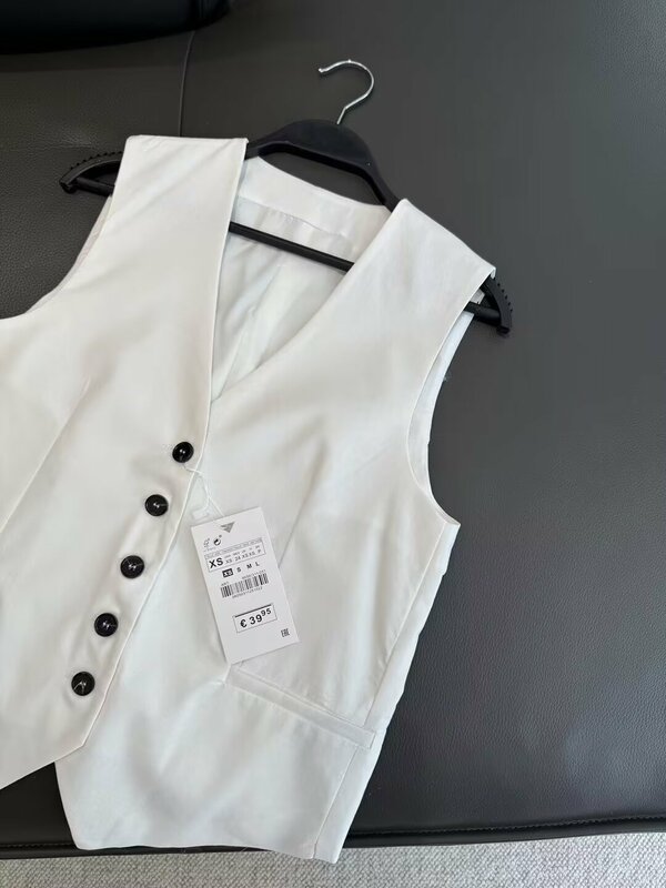 Women's New Fashion Pocket Decoration Casual Linen Blended V Neck Versatile Vest Retro Button up Women's Waistcoat Unique Top