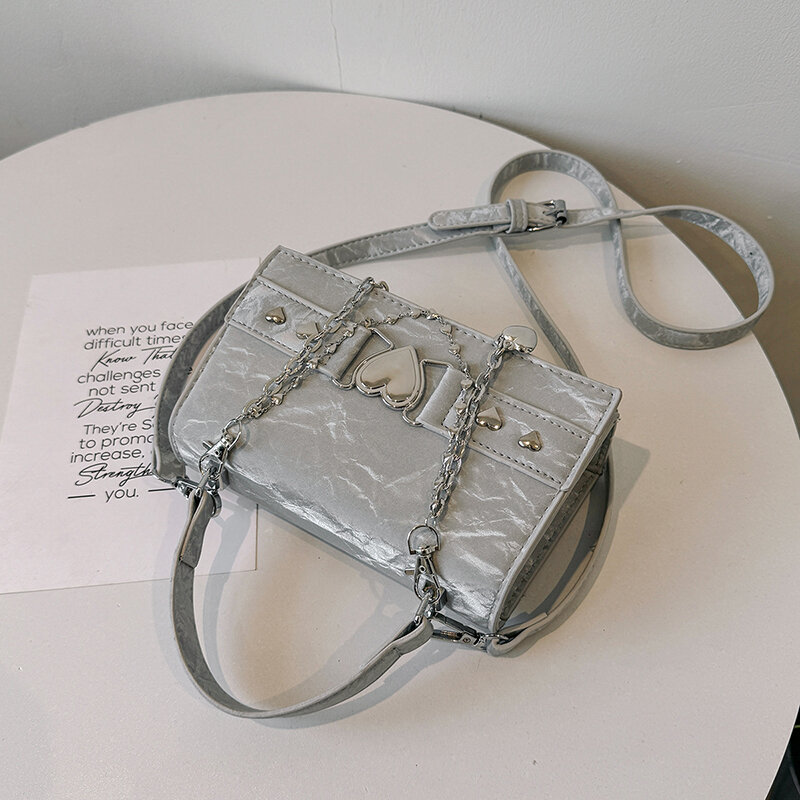 New Designer Fashion Shoulder Bags with Heart Shaped Rivet for Women Box Handbags Y2K Mini PU Leather Crossbody Bags Flap Bag