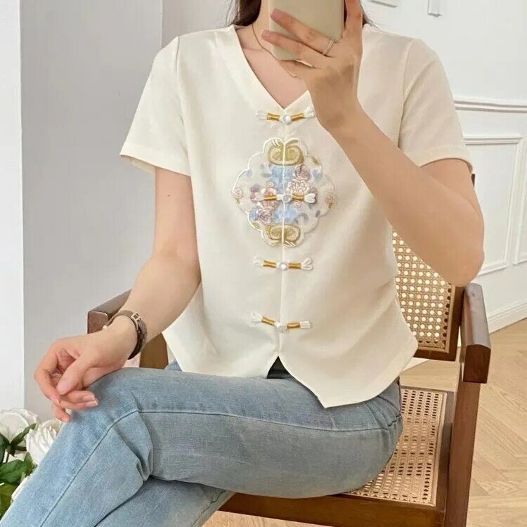 Camiseta de manga corta con bordado de flores para mujer, ropa informal, elegante