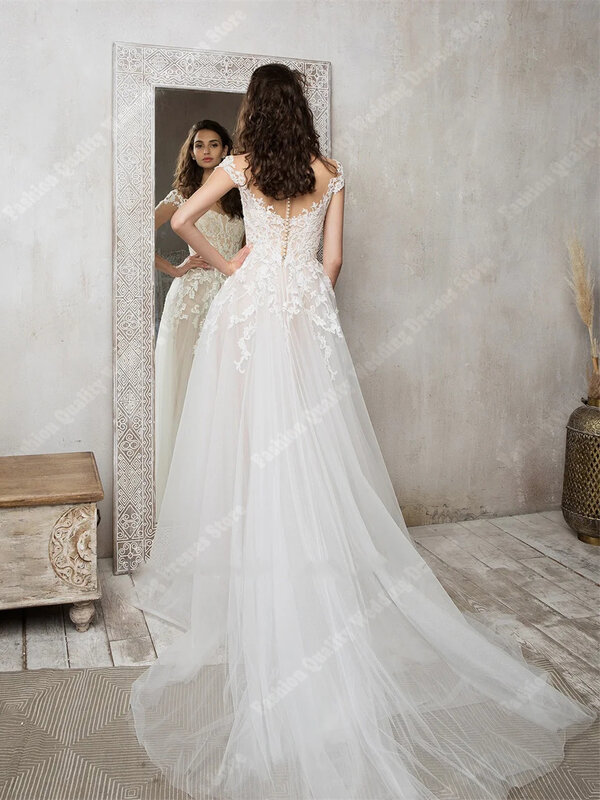 Elegant Illusion Women Wedding Dress Spaghetti Straps Applique Bridal Gowns Newest Backless Floor Length Tulle Vestidos De Novia