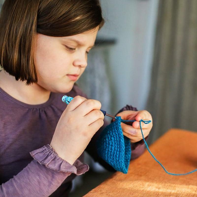 Ergonomic Grip Crochet Agulhas, Acessórios de costura Ferramenta, Borracha Handle, Rainbow Color, DIY Vestuário Crochet, Vários tamanhos, 7pcs