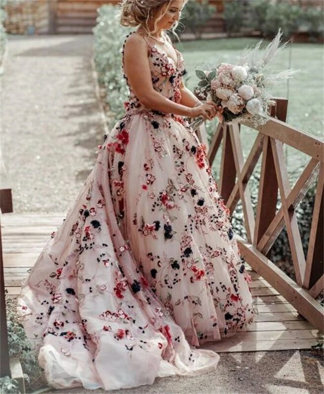 Abito da sposa personalizzato 3d fiore foglie gonna gonfia bretella al pavimento Tulle multistrato rosa colorato elegante pastorale 2023
