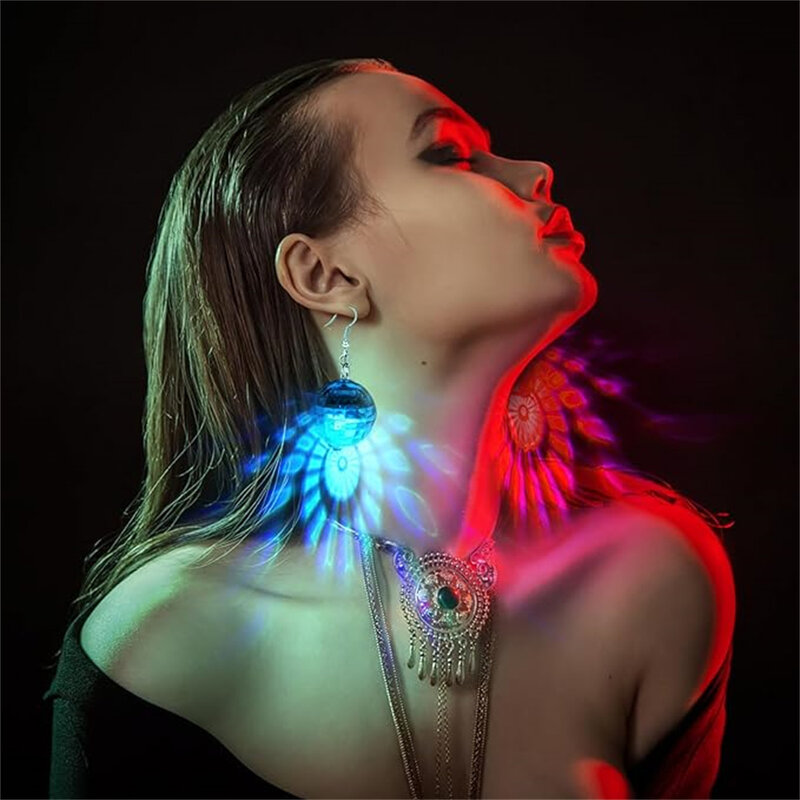 LED Ohrringe Disco-Kugel mit bunten Lichtern Spaß Ohrring für Frauen Neon Ohrringe lustige Nacht lampen für Club Party Festival Geschenke