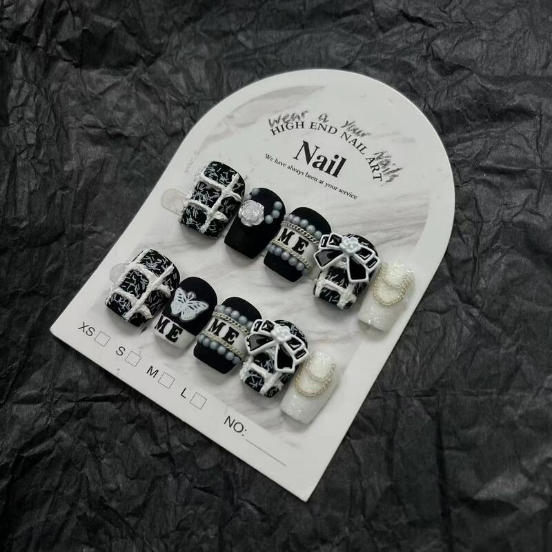 10pcs Handmade Black Press on Nails Short Korean Elegant rose Design Reusable Adhesive False Nails Acrylic Full Cover Nail Tips