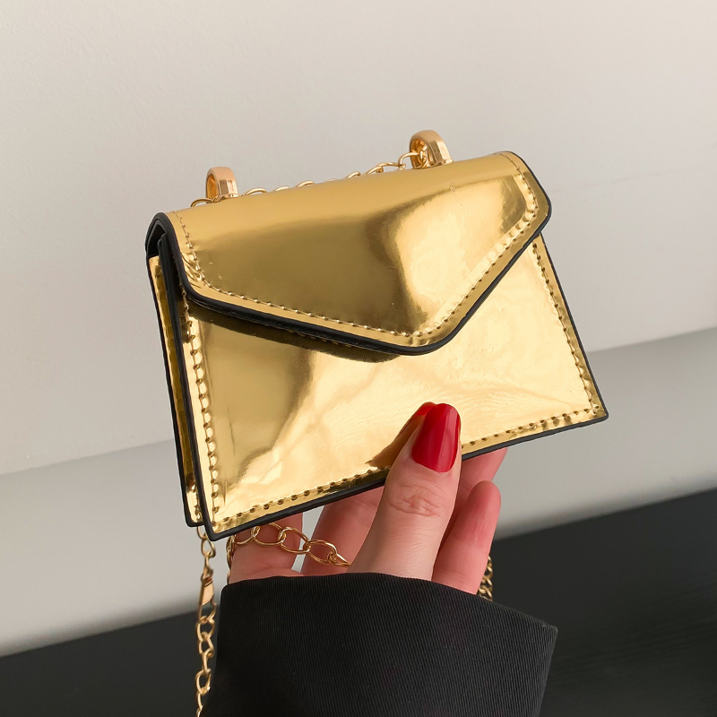 Ins tas Mini Fashion persegi Laser wanita, tas bahu PVC dengan rantai logam sekitar 116cm, pengatur tisu kering, kunci lipstik