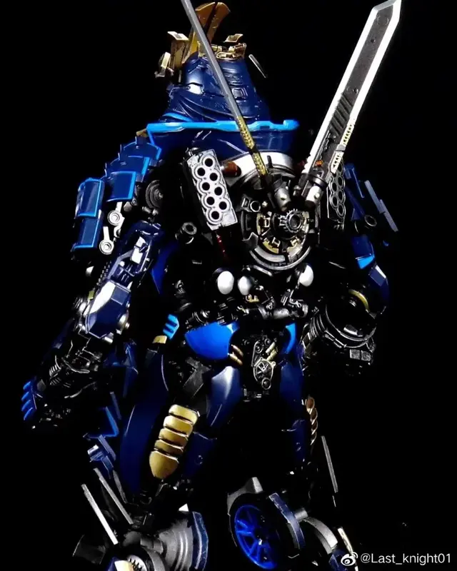 Espadachim Emparelhado com DLXRobot, Action Figure Modelo, Disfarce Blue Drift, Transformação LK01, LK-01