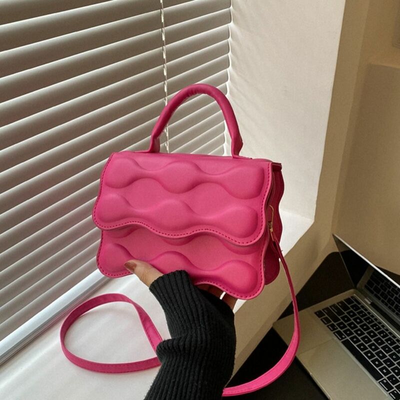 Миниатюрная сумка на плечо, модный кошелек из искусственной кожи с цепочками, элегантная простая сумка для женщин с волнистым узором