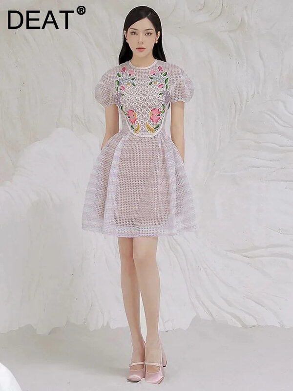 Женское ажурное платье из органзы DEAT, элегантное платье с цветочной вышивкой, круглым вырезом и вышивкой, весна 2024