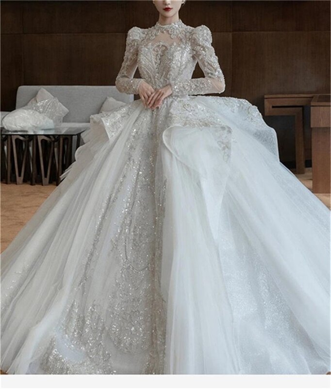 Luxury Crystal Ball Gown Wedding Dress Princess Pearls Sequins Dubai Arabia Puffy Full Sleeves Bridal Gown Robe De Mariée