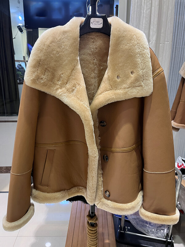 2023 Winter Women Real Natural Merino Sheep Fur Coat Genuine Leather Jacket  Locomotive Suit Thick Warm Luxury Female Coats