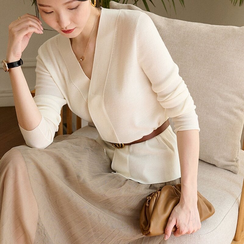 Cardigã de lã com decote em v feminino, suéter de manga comprida, top monocromático, moda francesa, elegante, primavera, outono