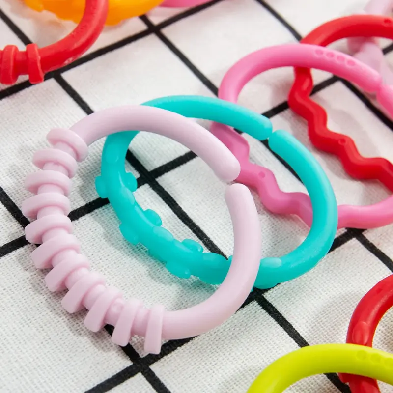 8 Stuks Baby Bijtring Rammelaars Speelgoed Kauwen Speelgoed Voor Pasgeboren Rubber Rainbow Ring Tandjes Toy Crib Speelgoed Bed Wandelwagen Opknoping speelgoed Geschenken