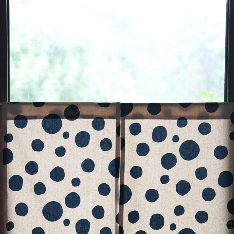 النمط الياباني المدخل الستائر النقاط المطبوعة القطن الملابس نورين الباب نسيج غرفة مقسم الستائر للمطبخ مقهى ديكور المنزل