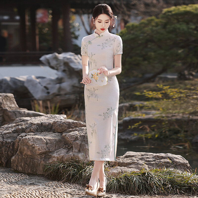 Yourqipao Summer Embroidery Qipao Gentle Ladylike Elegant Slim Long Cheongsam Chinese Style Evening Dress for Women