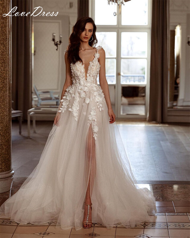LoveDress V Neck Spaghetti Straps Mermaid Wedding Dress Sexy Backless Lace Appliques Wedding Gowns Simple Vestidos De Noiva