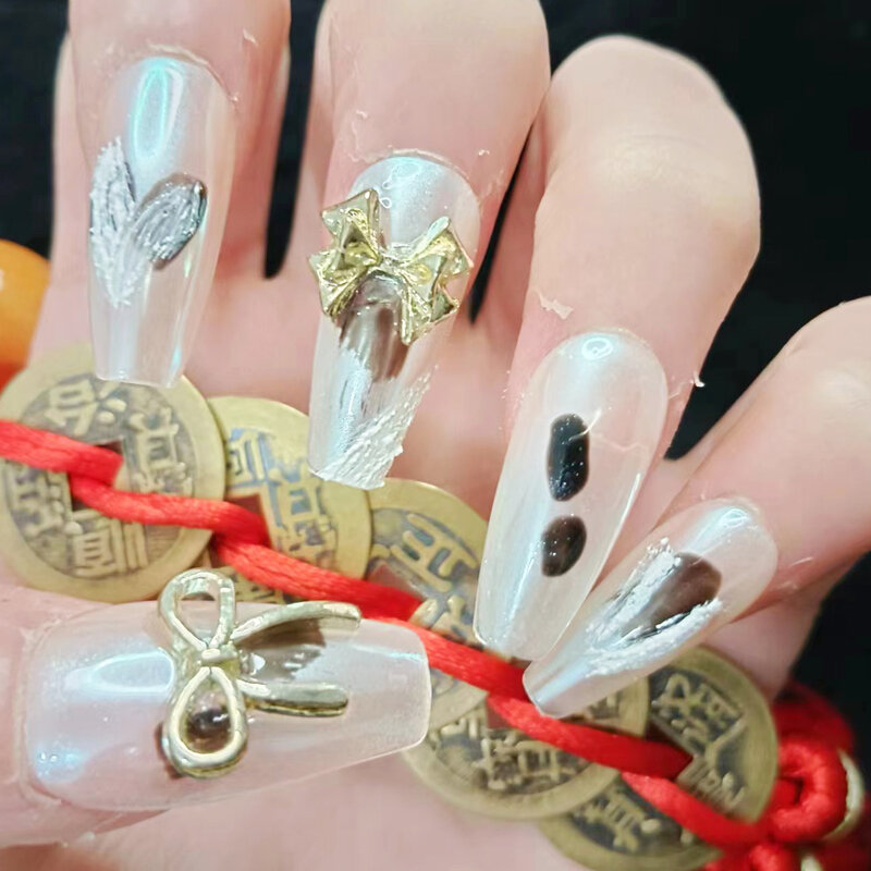 Reutilizável Handmade Chinese Knot Nails, Pressione nas unhas, Desenho de borboleta, Portrait Nail Tip, Celebração do casamento, Clássico