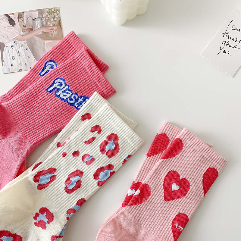 Chaussettes décontractées en coton rose pour femmes, tube moyen, mignon, joli fruit, amour doux, Harvey, coeur, fille, nouveau