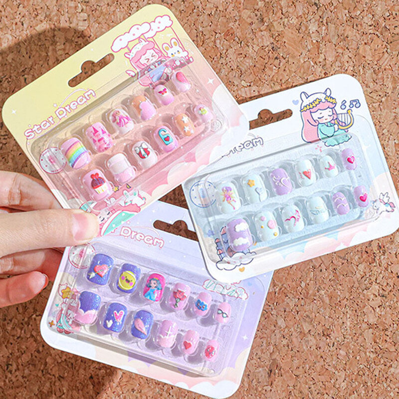 12pcs Kids False Nail Tips for Children Gift Girls Fake Nail Tips Cute Love Heart Pink Princess Nail Decoration Accessories