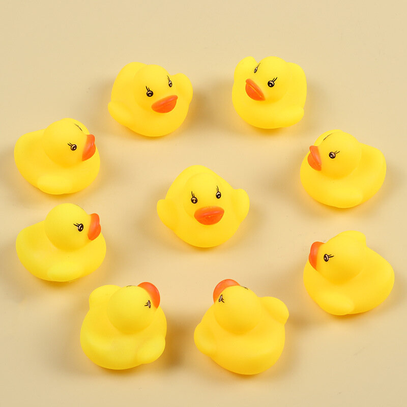 Giocattoli da bagno che fanno il bagno nell'acqua piccola anatra gialla pizzico chiamata Vocal Duckling Toy Pool Baby Toddler Toy anatra di gomma