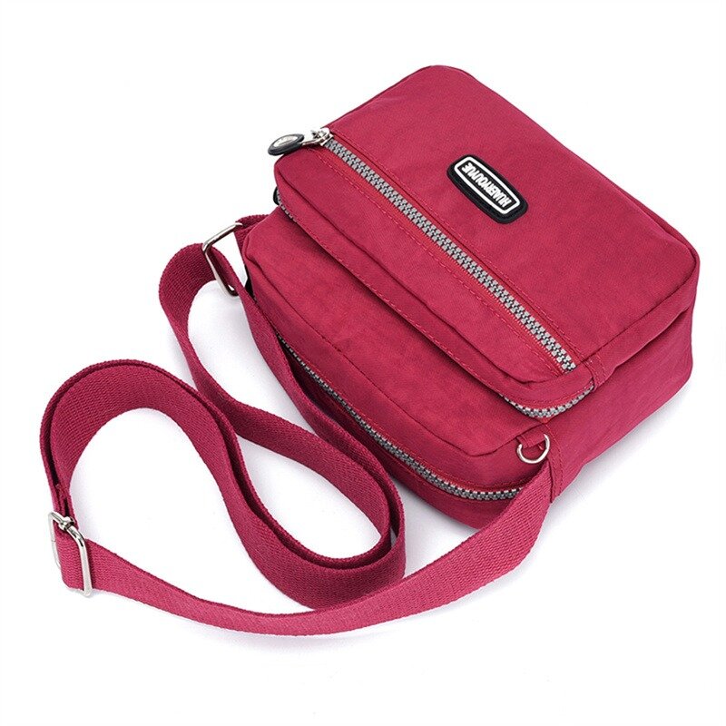 女性のナイロン生地のハンドバッグ,カジュアルなデザイナーのショルダーバッグ,耐水性,コレクション2023