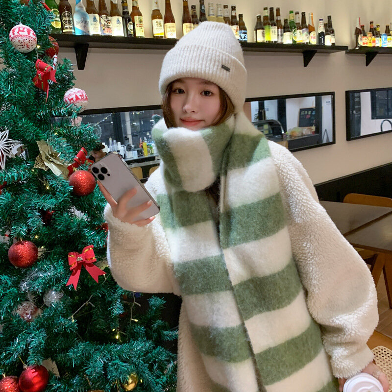 Herfst Winter Mode Groen Gestreepte Sjaal Vrouw Casual Warme Halsdoek Vrouwelijke Verdikte Koreaanse Stijl Elegantie Verlengde Sjaal