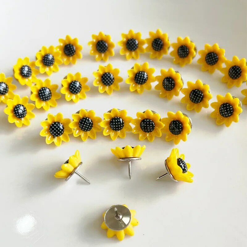 100 Buah/Kotak Lucu Plastik Thumbtack Bentuk Bunga Matahari Mendorong Pin untuk Pemberitahuan Papan Gabus Kertas Foto Dinding Studs Grosir
