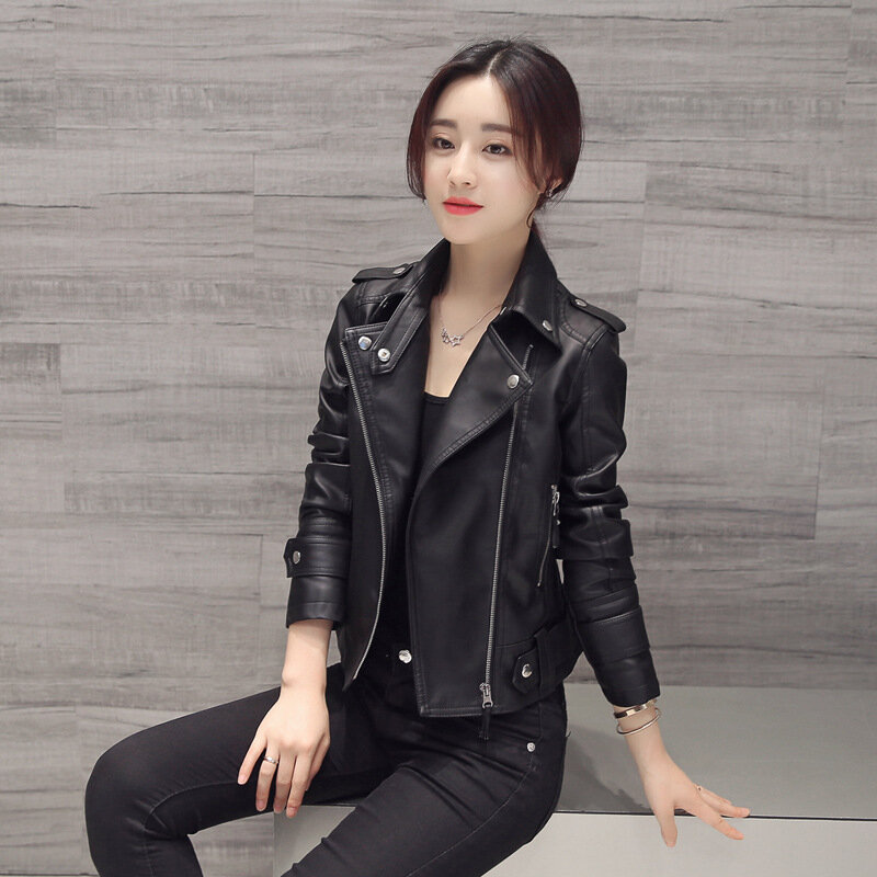Cappotto corto in pelle da donna autunno inverno giacca in pelle da moto nera sottile coreana giacca sportiva da donna con cerniera abbigliamento donna