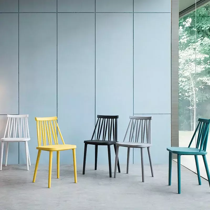 Sedia nordica moderna minimalista pigro sgabello con schienale in plastica tavolo e sedia per il tempo libero sedia da pranzo sedia da caffè sedia da tè al latte