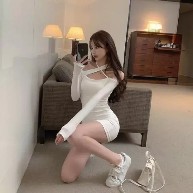 Straight Shoulder Dress Autumn Off-the-Shoulder Slim Halterneck Wrap Hip White and Black Woman Clothing Sexy Long Sleeve Dress