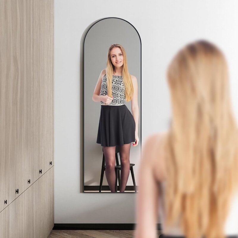 Зеркало изогнутое Полноразмерное 24 х65 дюймов, зеркало для всего тела, черное Напольное Зеркало для туалетного столика, зеркало с матовой металлической рамой