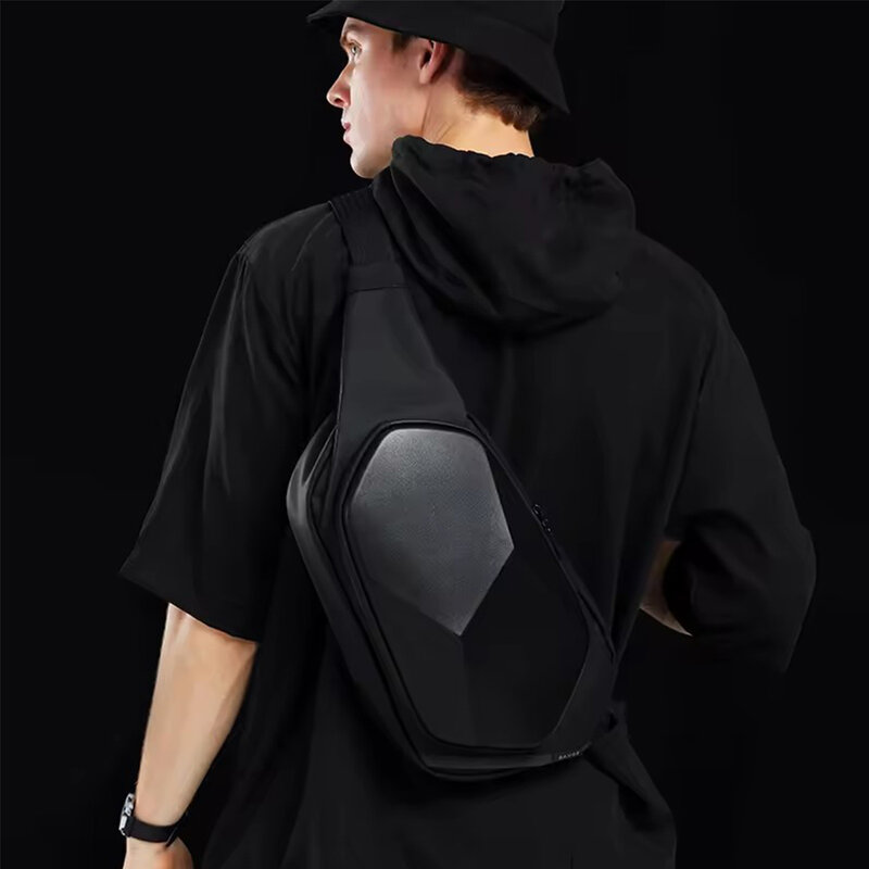 Sacos de ombro impermeáveis para homens, saco masculino do estilinete, bloco do peito, viagem curta, carregamento do USB, projeto duro do escudo, 3.0