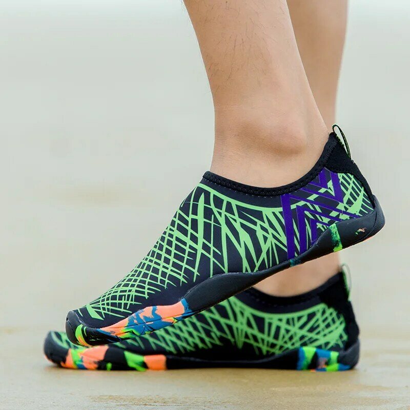 2022 Giày Cho Nữ Và Nam Mùa Hè Đi Chân Trần Giày Thoáng Aqua Tất Cho Bãi Biển Bơi Tập Yoga Tập Thể Dục Aqua giày