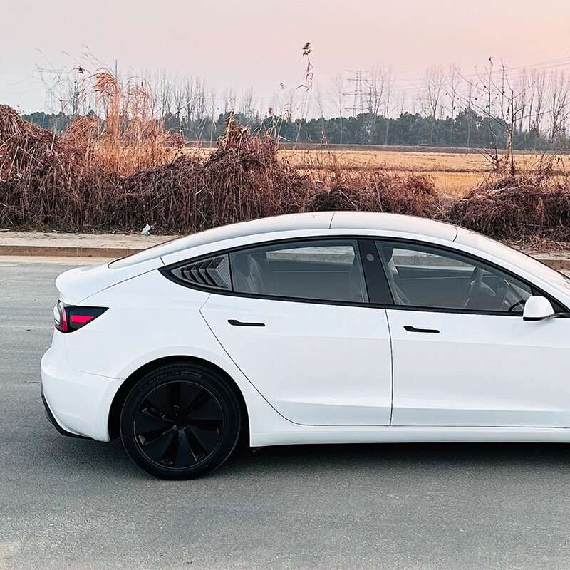 Per Tesla Model 3 2024 + pannelli laterali corpo nero lucido decorazione parafango feritoia accessori auto aggiornamento