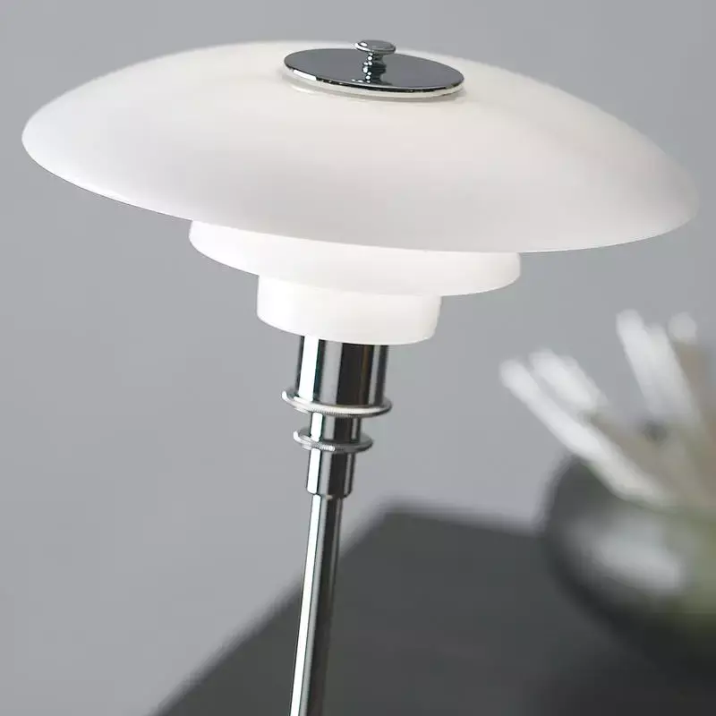 Danish Classic Creative Bedroom Bedside Table Lamp Nordic Minimalist Living Room Study Reading Glass Decorative Table Lamp