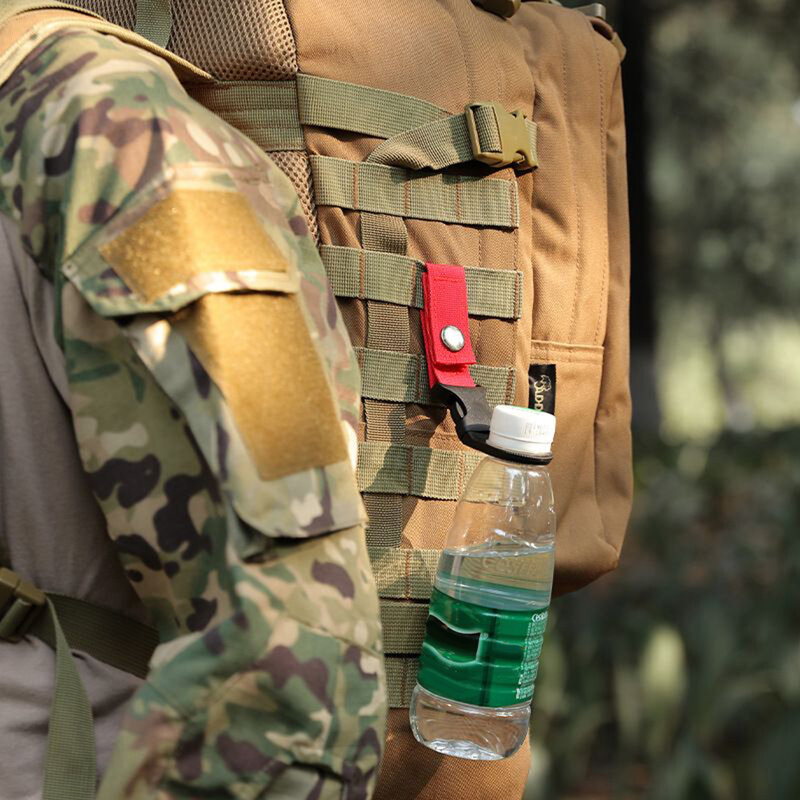 Multi-purpose nylon garrafa cabide para mochila, suporte garrafa de água com clipe para camping ao ar livre e pesca