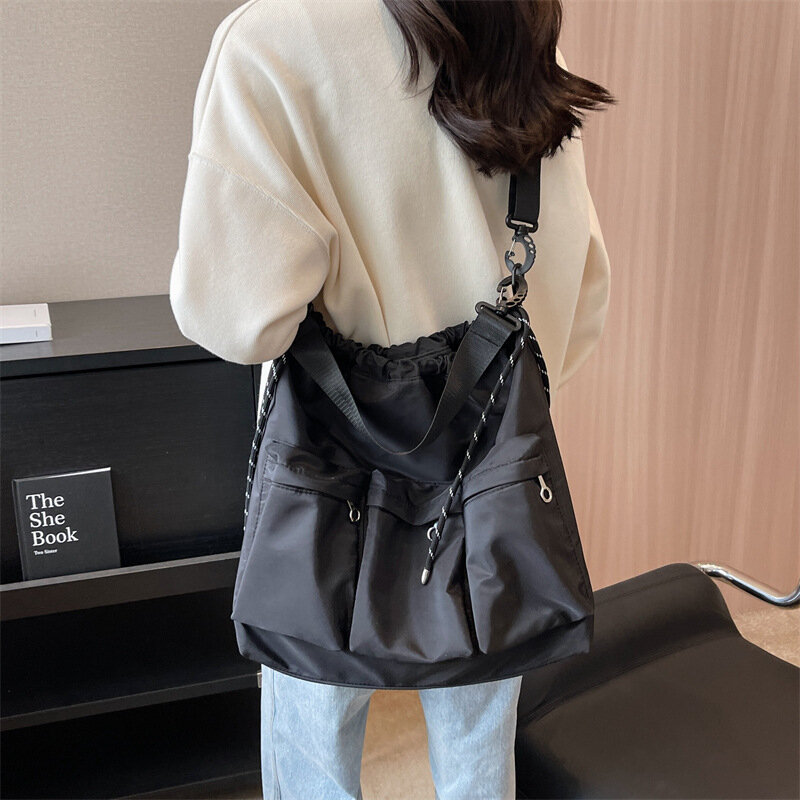 2024 New Women's Shoulder Bag Trendy and Fashion Large Capacity Simple Casual Purses and Handbags Crossbody Bags for Women