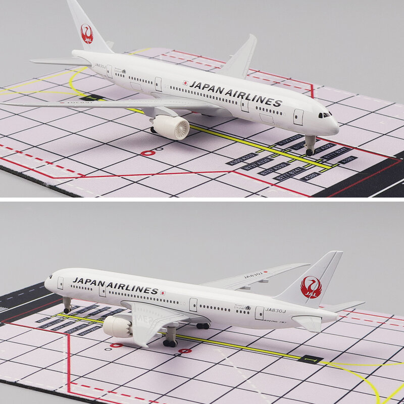 Metal Aircraft Model 20cm 1:400 Japan B787 Metal Replica Alloy Material With Landing Gear Wheels Ornament Toy Boy Birthday Gift