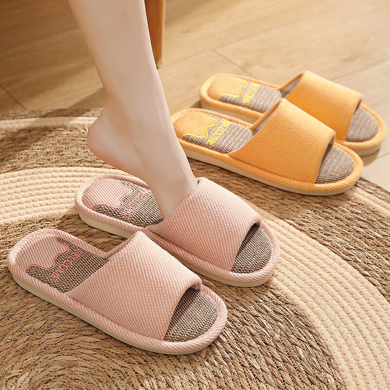 Sandal Linen untuk pria dan wanita, sandal dalam ruangan rumah bersirkulasi sol datar nyaman Anti licin pasangan, sandal pantai