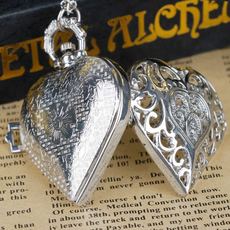 Heart Shaped Hollow Carved Quartz Pocket Watch Arabic Numerals with Chain Pendant Clock Men Women Student Gifts Popular Jewelry