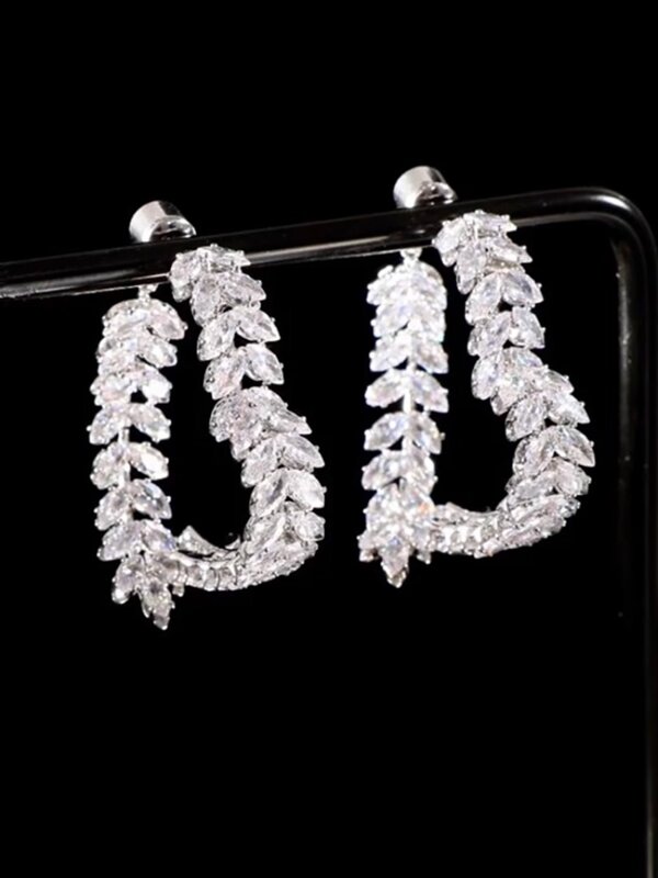 Pendientes de circonita chapados en plata para mujer, joyería de moda francesa, pendientes de trigo de amor, accesorios elegantes para fiesta de boda, 2024
