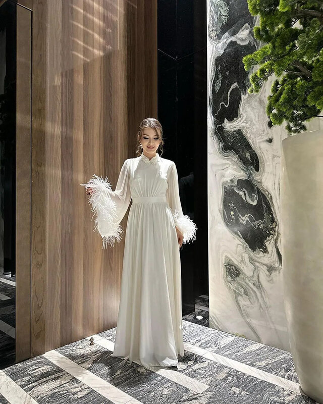 Elegant Feathers Evening Gowns Beaded High Neck Chiffon Feather Party Women Wear Muslim Long Sleeve Floor Length Prom Dress