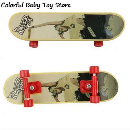 1pcs Cute Mini Finger Skateboard Fingerboard Skate Finger Board Toys Gift For boys Kids Children Party Favor