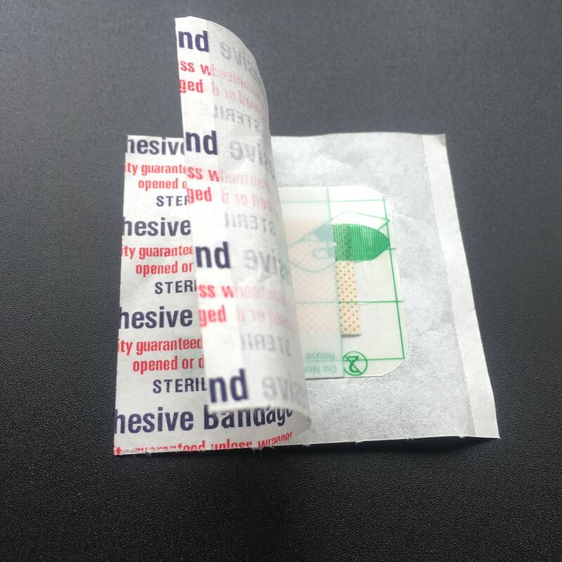 Transparente PU Band Aid bandagem adesiva, impermeável ferida gesso, etiqueta protetora, ao ar livre, casa, primeiros socorros, 38x38mm, 50pcs