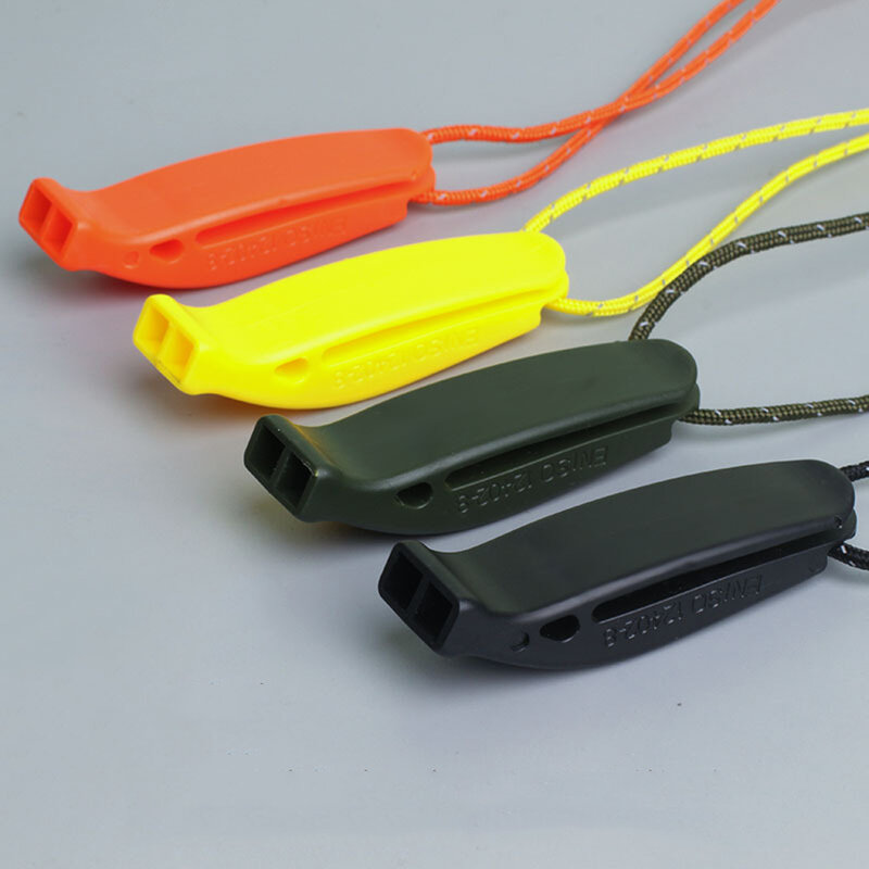 Plástico colorido-assobios com cordão de segurança alto nítido som-apito para árbitros coachs