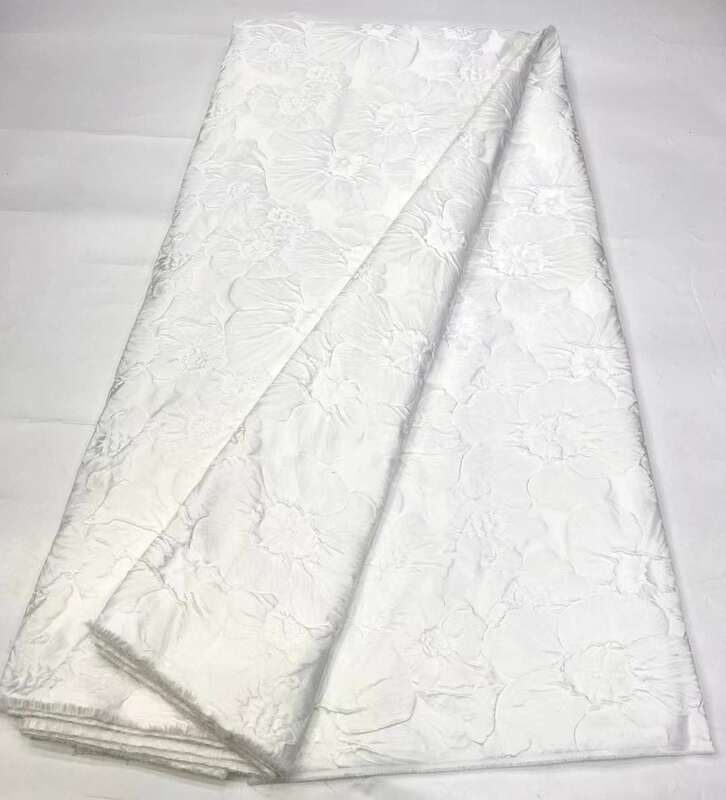 Tessuto di pizzo di Tulle africano 2024 materiale Jacquard di broccato nigeriano di pizzo Jacquard francese di alta qualità per abito da sposa