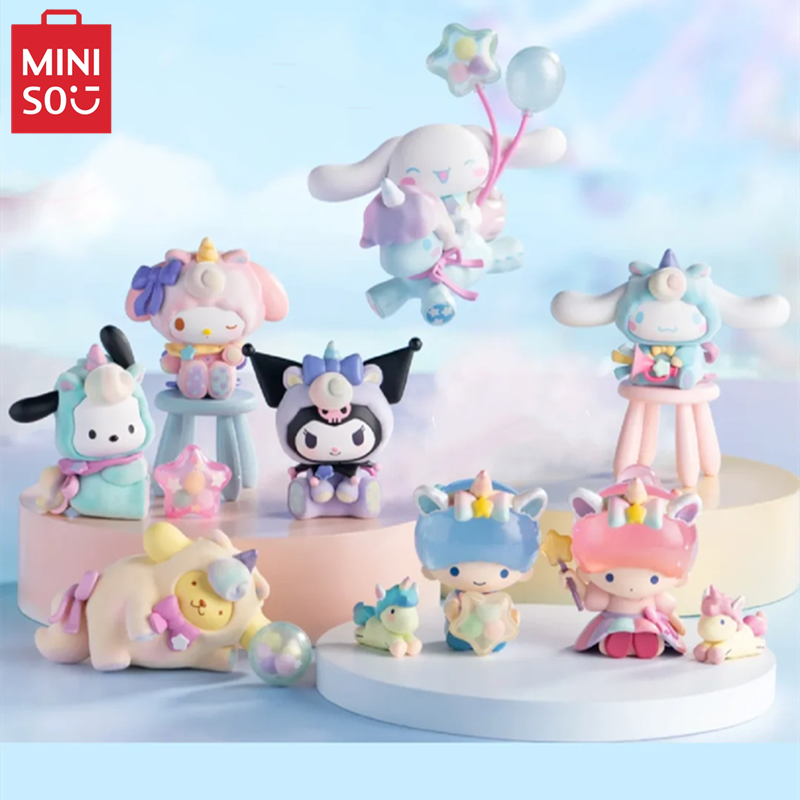 MINISO caja ciega Sanrio Fantasyland serie adornos Kawaii My Melody Kuromi modelo decorativo juguetes para niños regalo de cumpleaños