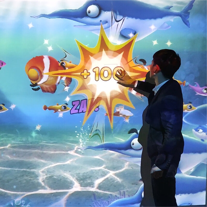 300 pollici grande schermo virtuale Multiplayer interattivo immersivo proiezione Finger Touch Shoot Wall Floor Game Advertising Machine