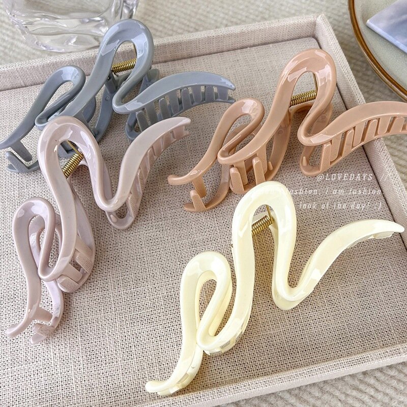 New Candy Color Wave Acrylic Hair Claw Hairpin for Women Girls Fashion Sweet Fashion Simple Irregular Hair Clip Hair Accessories
