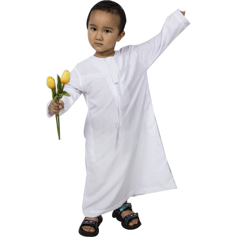 Robe branco bordado infantil, Oriente Médio, menino grande com barba, veste branca pura dos homens