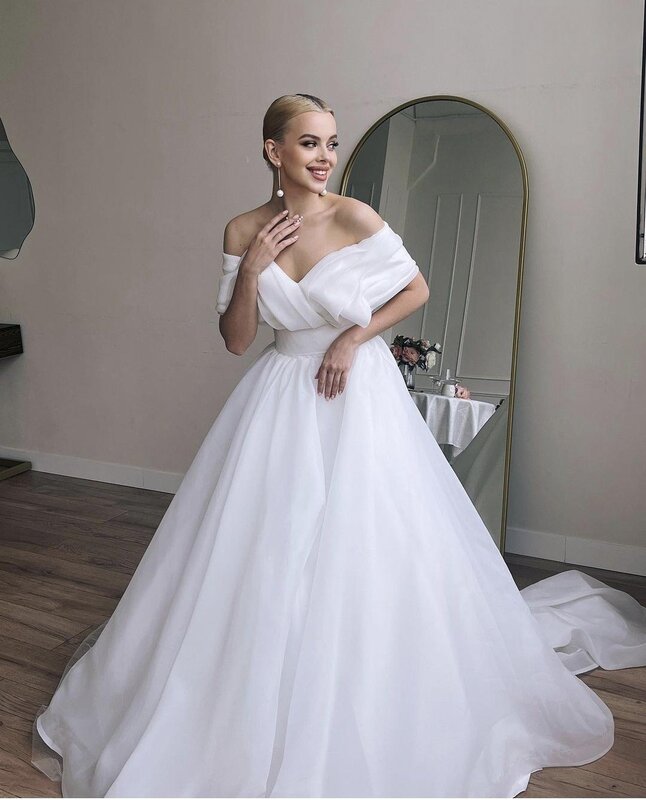 Oszałamiająca suknia ślubna dla kobiet elegancka 2023 od ramienia dostosowana do pomiaru szaty Mariee Sweep Train z kości słoniowej